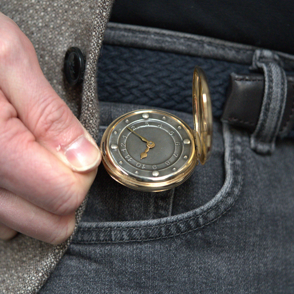 1930 Solid 9ct Gold Braille Full Hunter Pocket Watch -piece unique Cyma Tavannes Movement