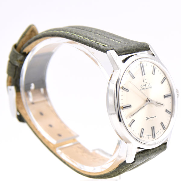 1975 Omega Genève Automatic with Satin Silver Sunburst Dial and Onyx style Markers in Stainless Steel Model 165.070