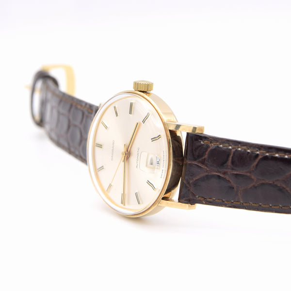 1976 Garrard Automatic Date Wristwatch in solid 9ct Gold with Original Box and papers