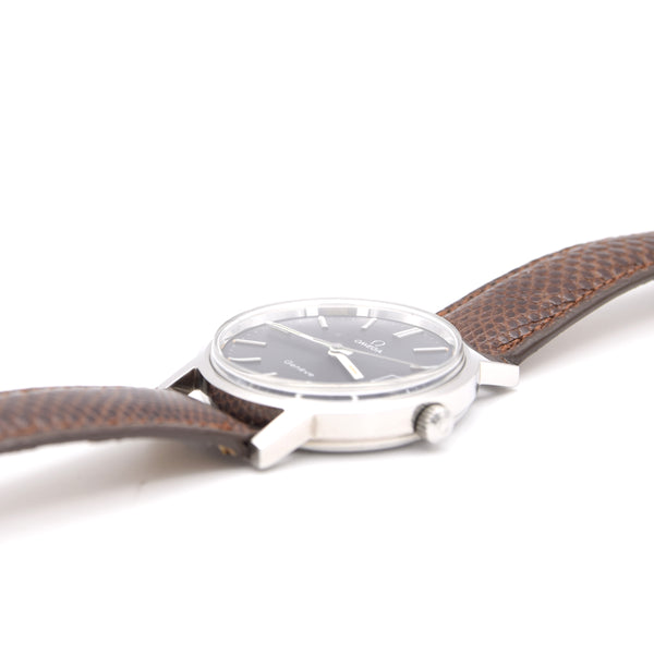 1974 Omega Genève Date Classic Wristwatch with deep seam blue dial Manual Wind Model 136.009 in steel