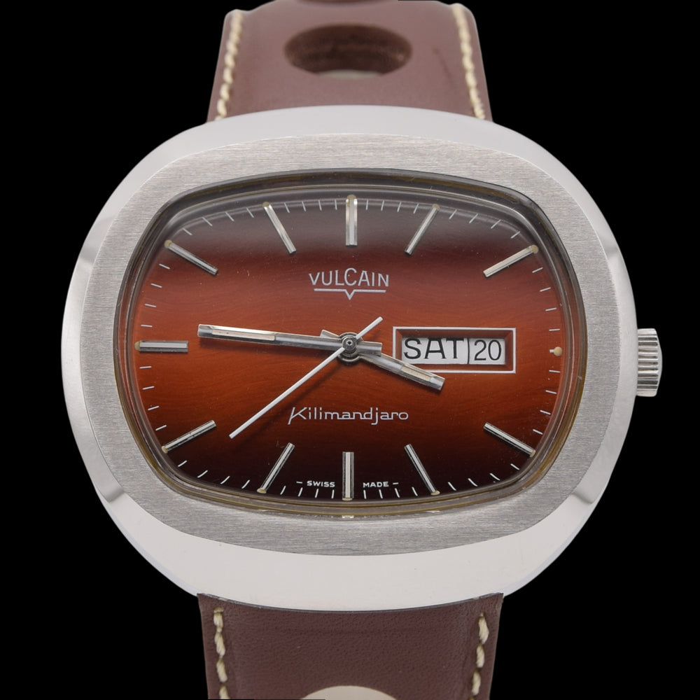 1970s Vulcain Kilimandjaro Fumé 'Lava Red' Day Date automatic watch in Stainless Steel - Unused