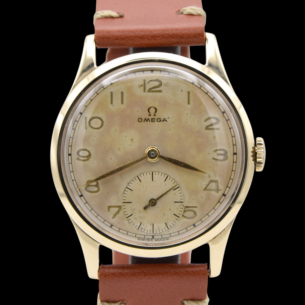 1946 Omega post WW2 Manual Wind Dress Watch with tropical Arabic dial Model 13322 in Solid 9ct Gold
