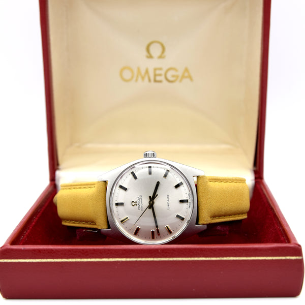 1968 Omega Genève Automatic with Satin Silver Sunburst dial in Steel Model 165.041 box & Papers