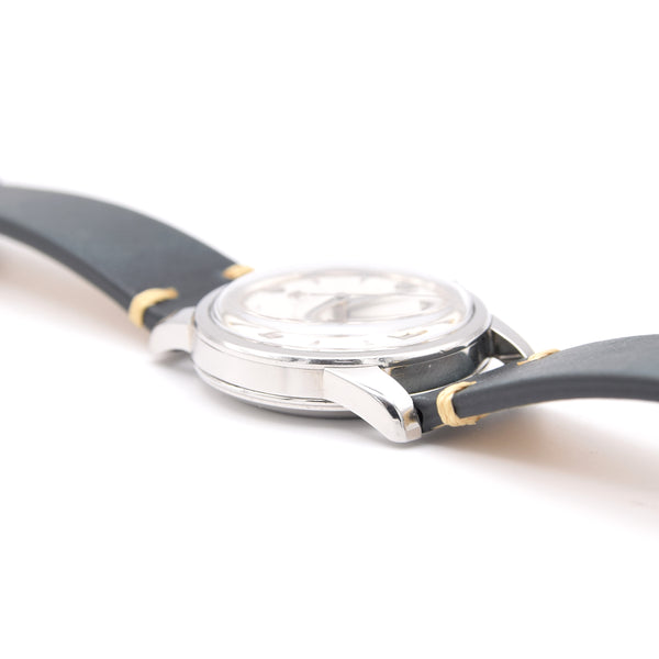 1954 Omega Seamaster bumper Automatic first Date Wristwatch Model 2757 Off-White Dial in Steel