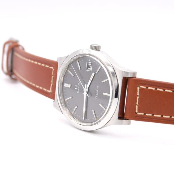 1974 Omega Geneve Date with Stunning Original Graphite Grey Dial Model 136.0102 cal 1030