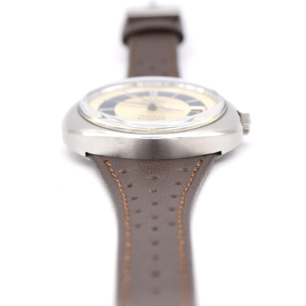 1973 Omega Geneve Dynamic Automatic Date with Two Tone white and Blue Tuxedo Roman Dial Model 166.107