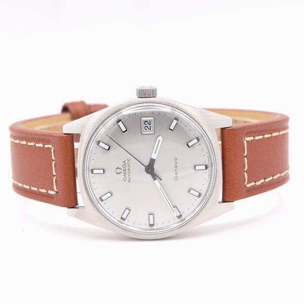 1969 sharp Omega Geneve Automatic Date Model 166.041 Rare sports dial Variant in Stainless Steel with Cal 565
