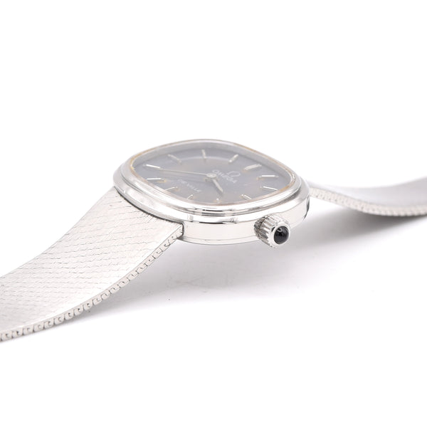 1977 Omega De Ville ladies wristwatch ref 711.2029 satin blue patina dial - integral bracelet + box
