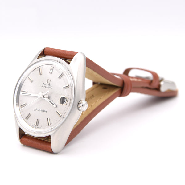 1969 Omega Seamaster Automatic watch with striking 'Sparkle' original dial with Date Model 166.067