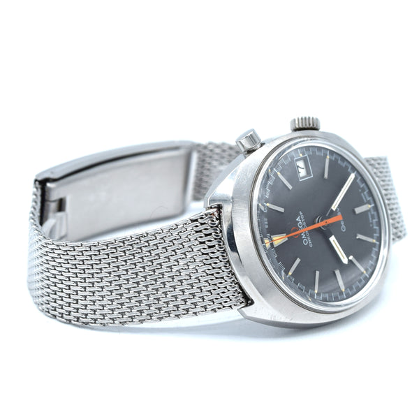 1969 Omega Chronostop Genéve Date Model 146.009 with Grey Sloped Dial in Stainless Steel on mesh bracelet