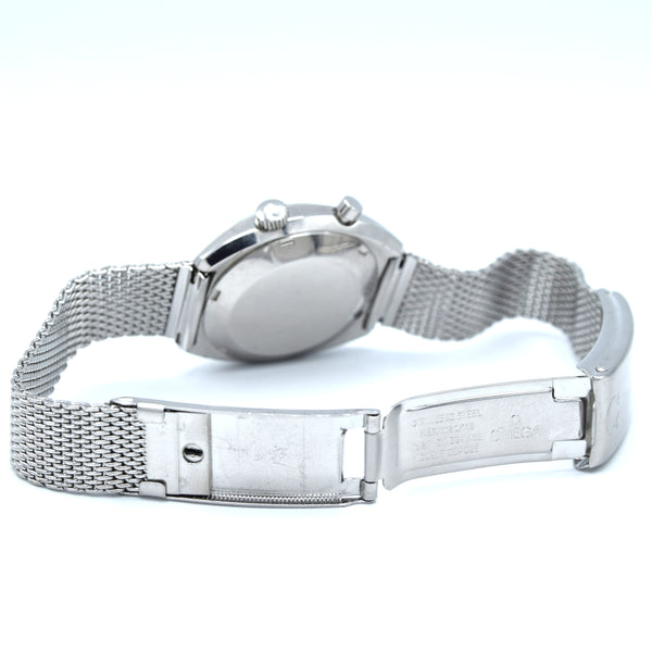 1969 Omega Chronostop Genéve Date Model 146.009 with Grey Sloped Dial in Stainless Steel on mesh bracelet
