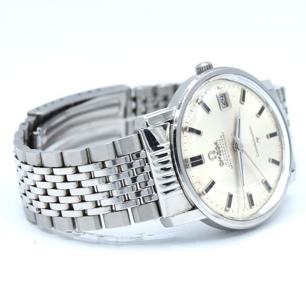 1967 Omega Constellation classic Automatic Chronometer Date Model 168.018 with silvered Dial and Bracelet