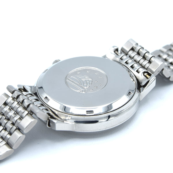 1967 Omega Constellation classic Automatic Chronometer Date Model 168.018 with silvered Dial and Bracelet