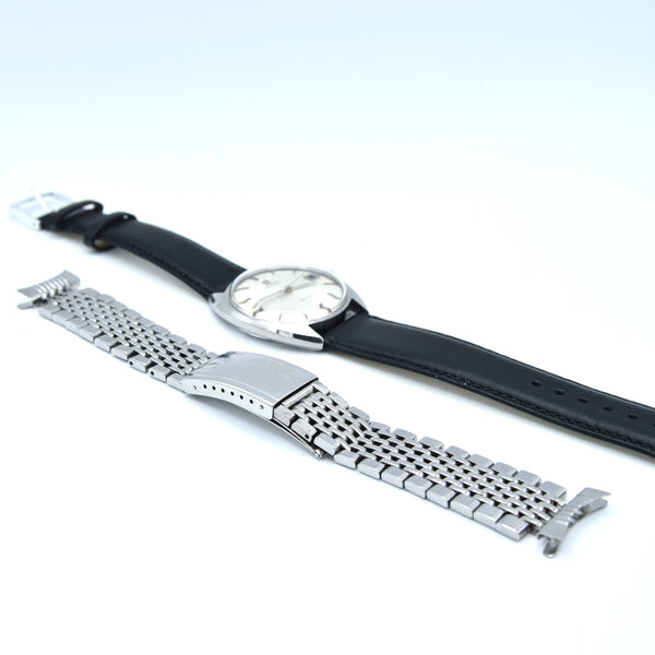 1968 Elegant Omega De Ville Automatic Date Model 166.029 in Stainless Steel with Box & Papers