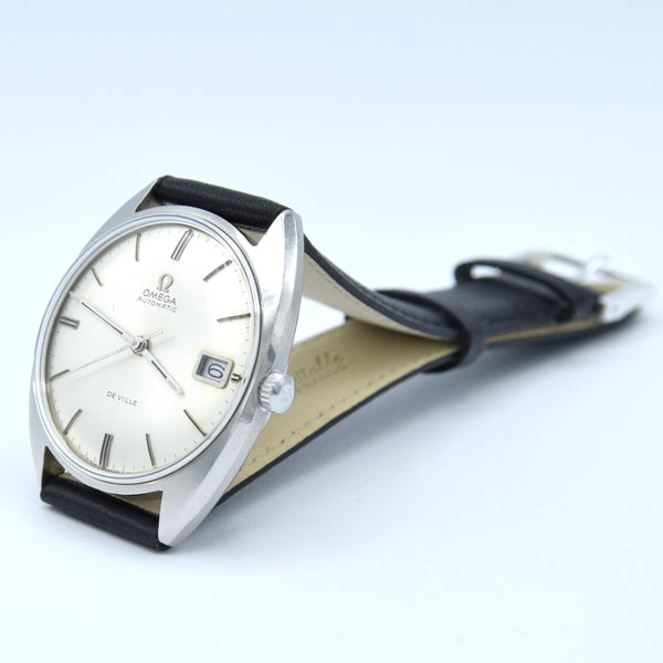 1968 Elegant Omega De Ville Automatic Date Model 166.029 in Stainless Steel with Box & Papers