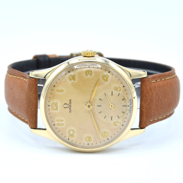 1949 Omega Classic Manual Wind Dress Watch with Arabic Numerals Model 13322 in Solid 9ct Gold Case
