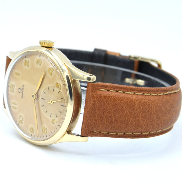 1949 Omega Classic Manual Wind Dress Watch with Arabic Numerals Model 13322 in Solid 9ct Gold Case