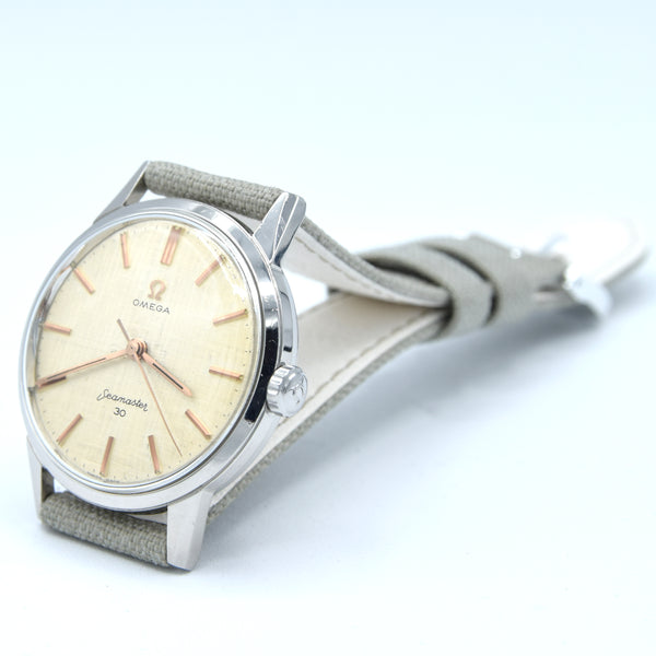(Reserved)1963 Stunning Omega Seamaster 30 Model 135.003 Manual Wind with Rare Original Linen Dial - all original