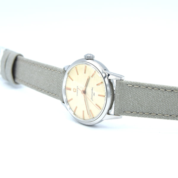 (Reserved)1963 Stunning Omega Seamaster 30 Model 135.003 Manual Wind with Rare Original Linen Dial - all original