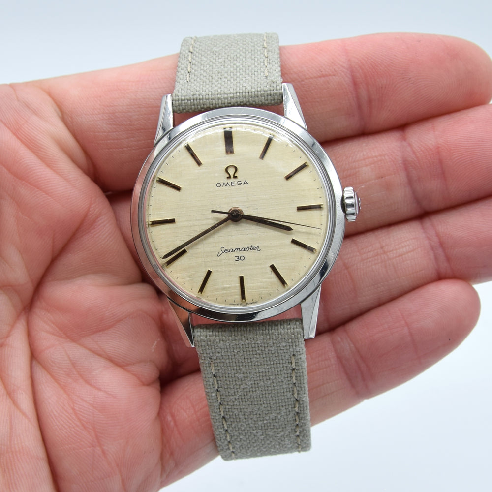 (Reserved)1963 Stunning Omega Seamaster 30 Model 135.003 Manual Wind with Rare Original Linen Dial - all original