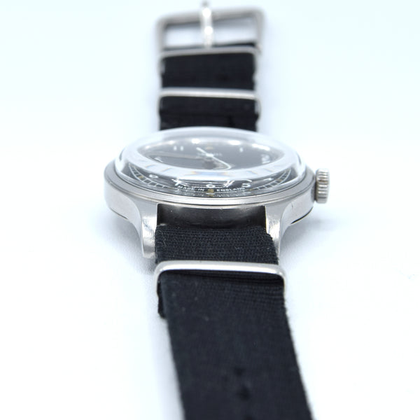 1970 Smiths W10 British Military Issue Wristwatch last issue date - Made in England