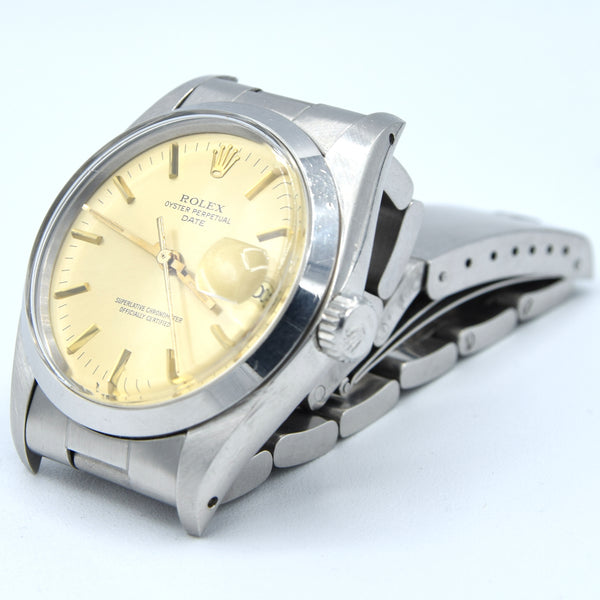 1978 Rolex Oyster Perpetual Date Model 1500 with mint Champagne dial in Stainless Steel on oyster Bracelet