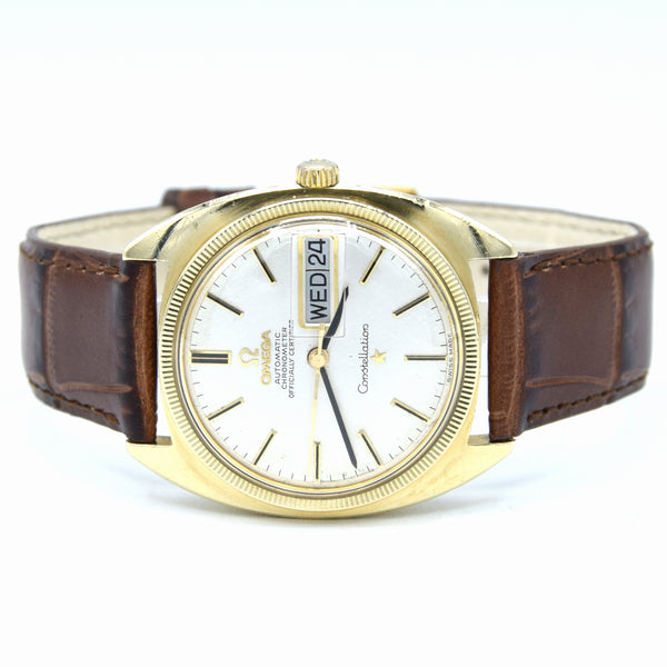 1968 Omega Constellation Auto Day - Date Model 168.029 'C Case' Wristwatch with linen Dial in Gold Capped Case