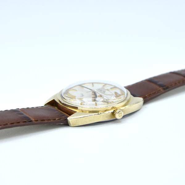 1968 Omega Constellation Auto Day - Date Model 168.029 'C Case' Wristwatch with linen Dial in Gold Capped Case
