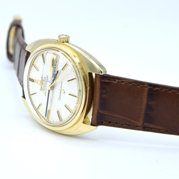 1968 Omega Constellation Auto Day - Date Model 168.029 'C Case' Wristwatch with linen Dial in Gold Capped Case