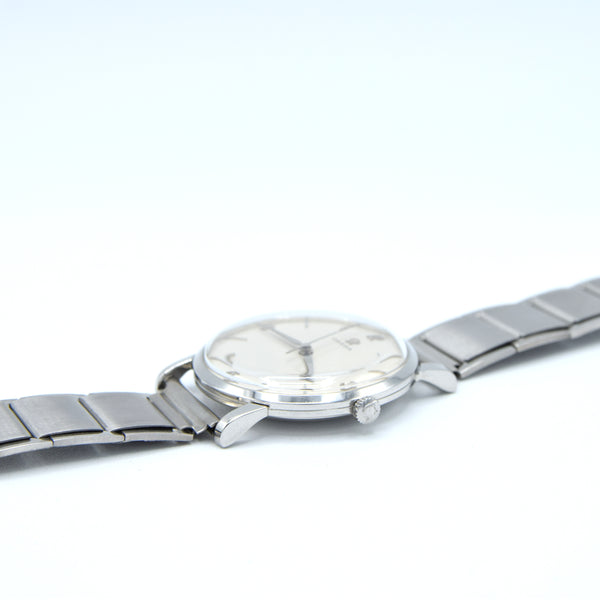 1958 Omega Manual Wind dress watch with central seconds and Mixed Arabic numerals Model 14387