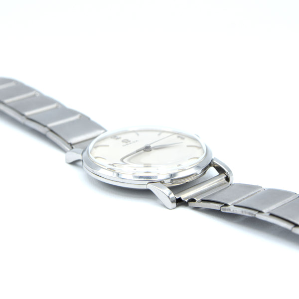 1958 Omega Manual Wind dress watch with central seconds and Mixed Arabic numerals Model 14387