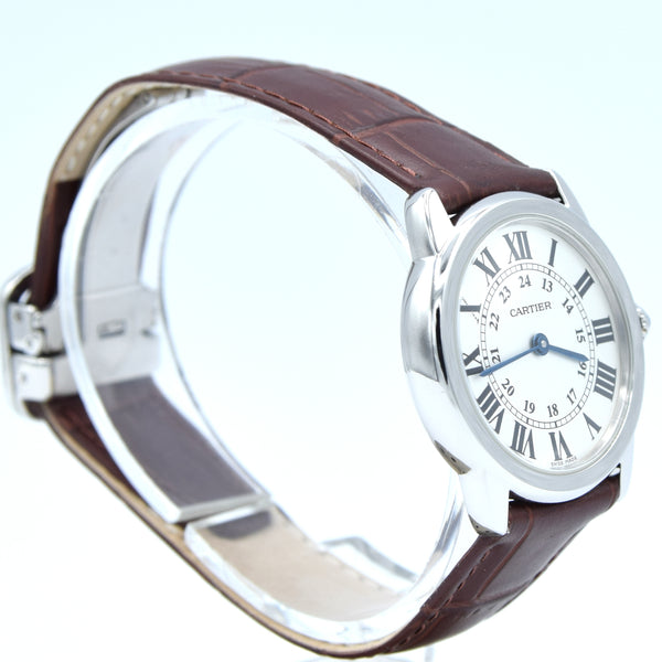 2015 Cartier 29mm Ronde Solo de 2933 - with white Roman Numeral Dial in stainless steel on deployment