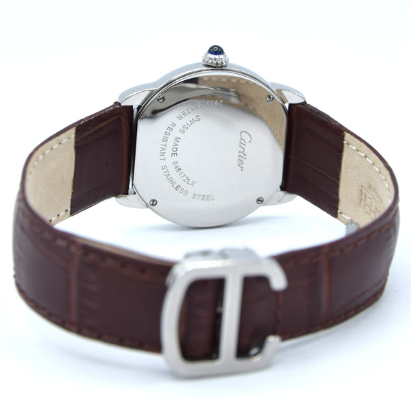 2015 Cartier 29mm Ronde Solo de 2933 - with white Roman Numeral Dial in stainless steel on deployment