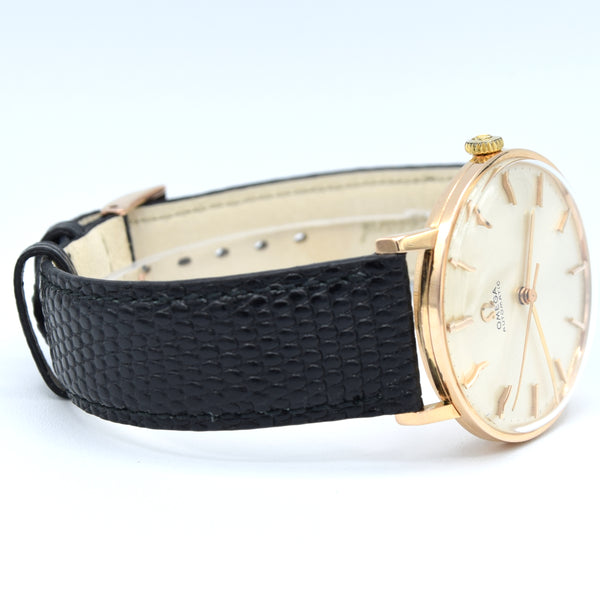 1965 Omega elegant and classic Automatic wristwatch in solid 18k pink Gold cal 552