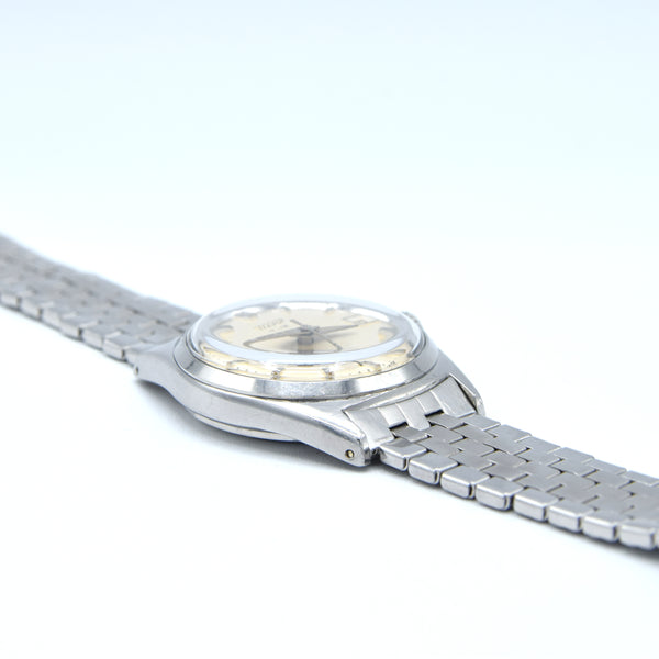 1958 Tissot T-12 Visodate ref - 67012-3 Automatic on Rare Sprung original Tissot Bracelet