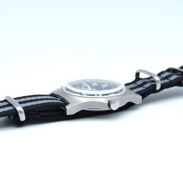 1990 CWC 0552/6645-99 5415317 British Royal Navy Issue Quartz Wristwatch with Hacking Seconds