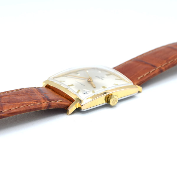 Enicar manual classic date wristwatch ultrasonic star jewels - square wristwatch ref 121/009