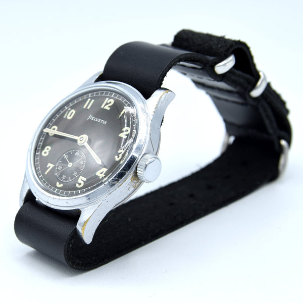 WW2 Helvetia Rare German Military army issue DH Type 2 Wristwatch Cal 82A 1940s