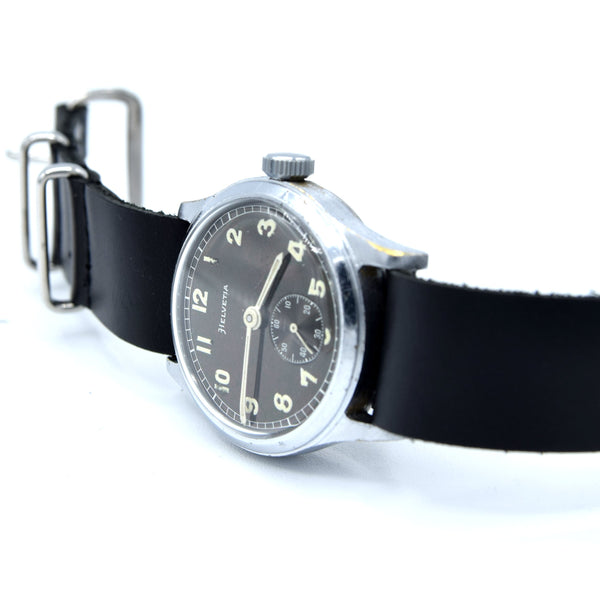 WW2 Helvetia Rare German Military army issue DH Type 2 Wristwatch Cal 82A 1940s