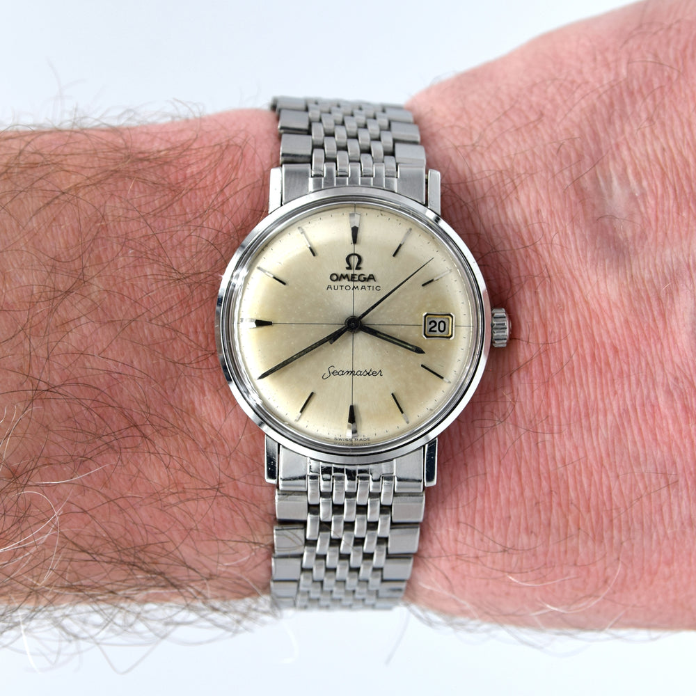 1959 Omega Seamaster Automatic Date Model 14730 in Stainless Steel cross-hair Pre DeVille on bracelet