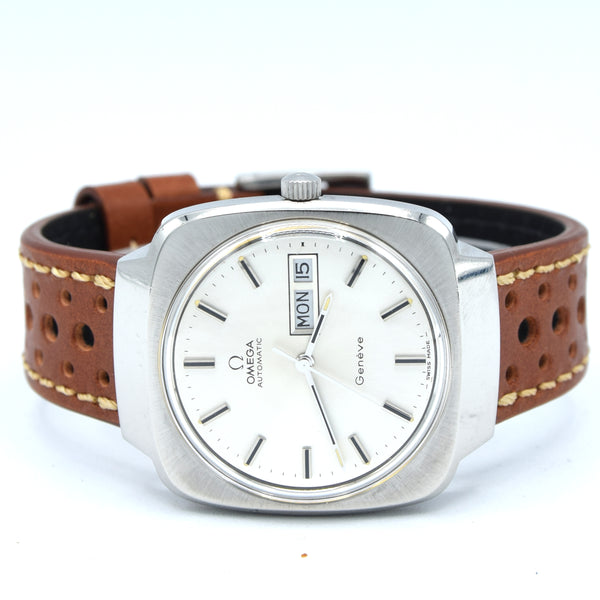 1975 Omega Genève Automatic Large Day/Date Model 166.0170 with Silvered Dial in Stainless Steel with Hooded Lugs