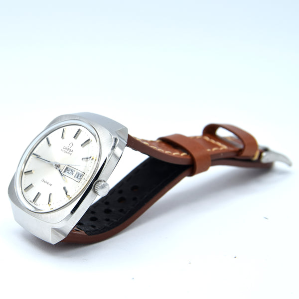 1975 Omega Genève Automatic Large Day/Date Model 166.0170 with Silvered Dial in Stainless Steel with Hooded Lugs
