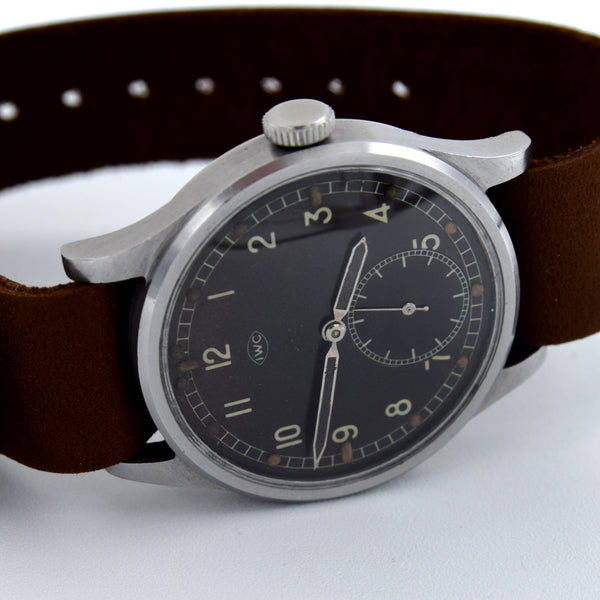 1944 WW2 International watch company super Rare and Collectable British Military Issue WWW Dirty Dozen Wristwatch