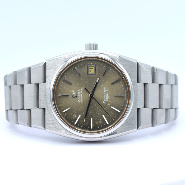 1974 Large Seamaster Cosmic Automatic Date Model 166.0195 with aged satin Grey dial Dial on Bracelet