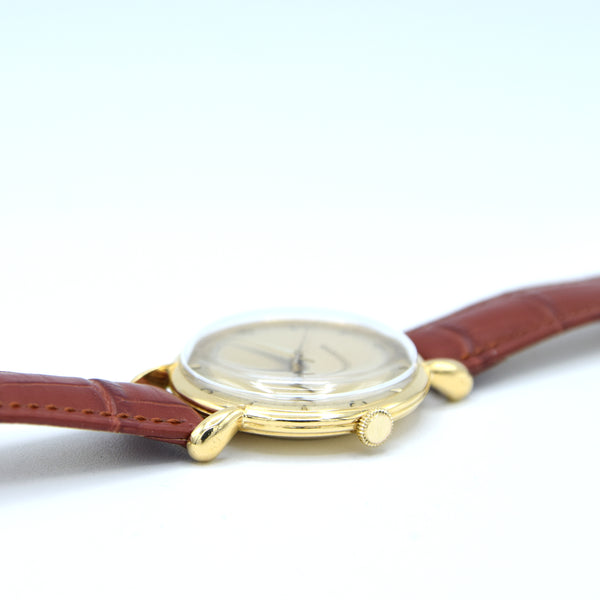1948 Jaeger-LeCoultre Solid 18ct Gold Dress Watch with Original Patina Dial & Teardrop Lugs