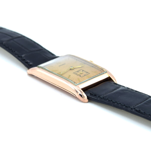 1930s Movado Art deco larger tank - rectangular wristwatch in solid 14ct Gold caliber 470