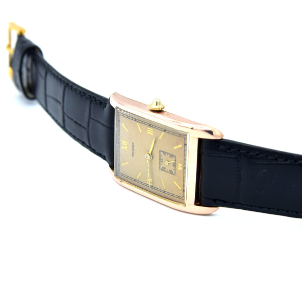 1930s Movado Art deco larger tank - rectangular wristwatch in solid 14ct Gold caliber 470