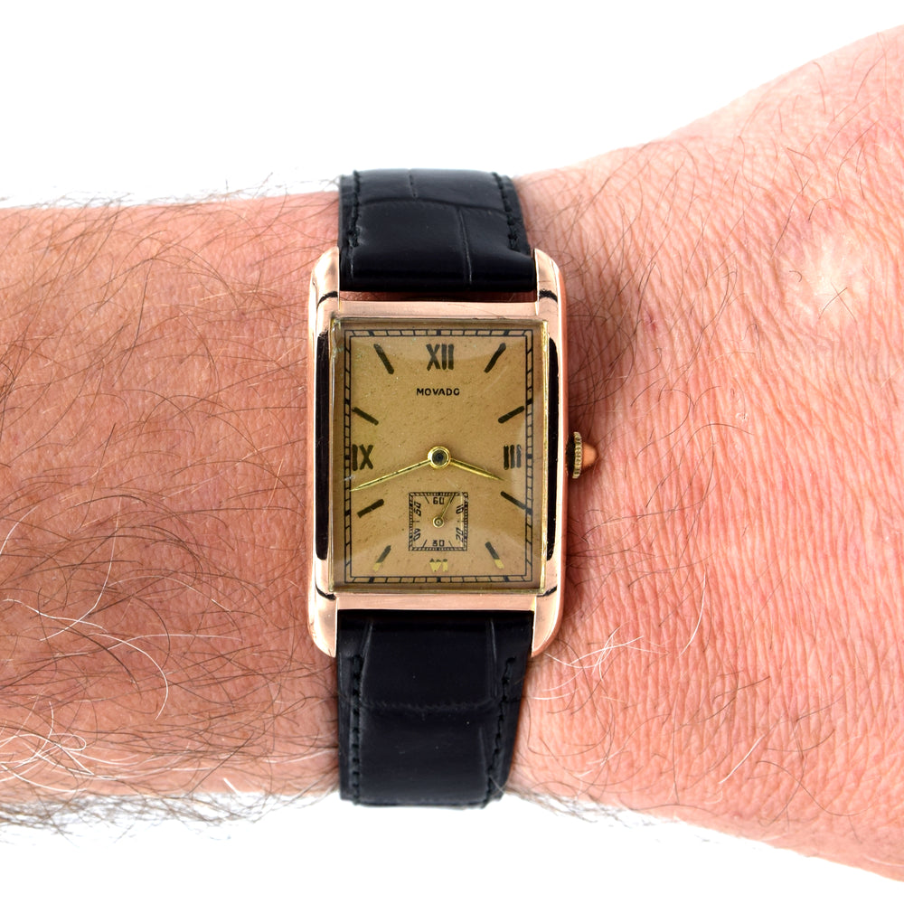 1930s Movado Art deco larger tank - rectangular wristwatch in solid 14ct Gold caliber 470