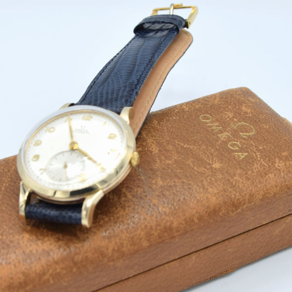1949 Omega automatic watch in 9ct Gold with stunning original Arabic numerals bumper caliber