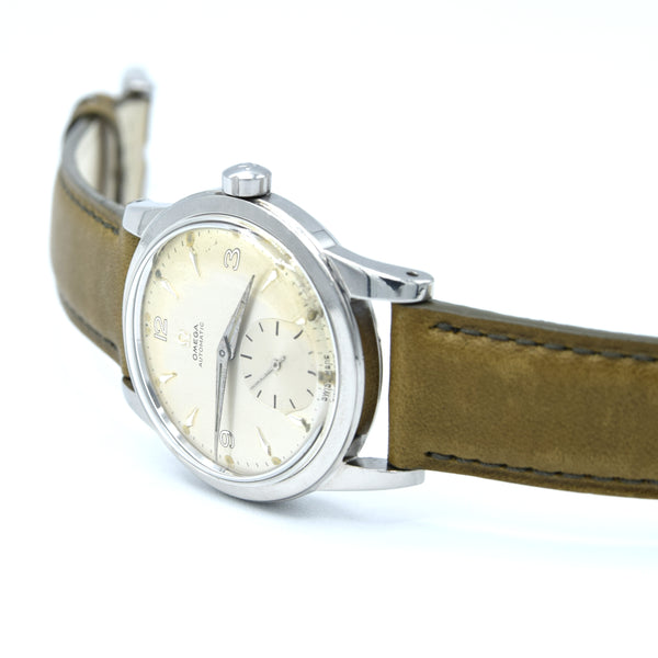 1950 Omega Automatic Bumper with Arabic & Spearhead markers Model 2576 in Stainless Steel